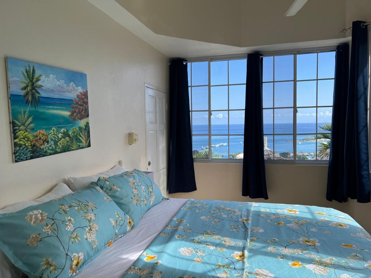 Pampered In Paradise Near Ian Fleming Airport Ocj 奥乔里奥斯 外观 照片
